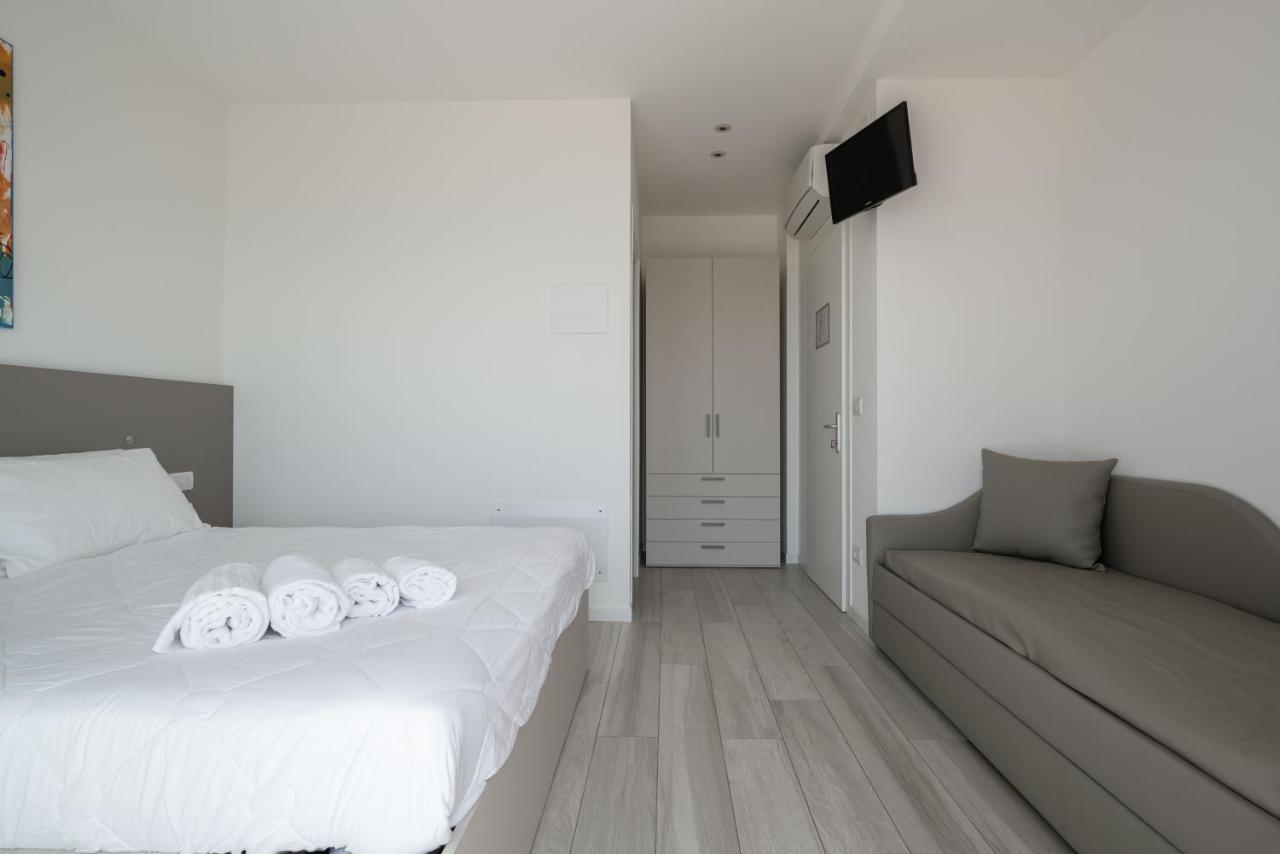 Hotel Boston 3 Stelle Superior Frontemare ليدو دي يسولو المظهر الخارجي الصورة